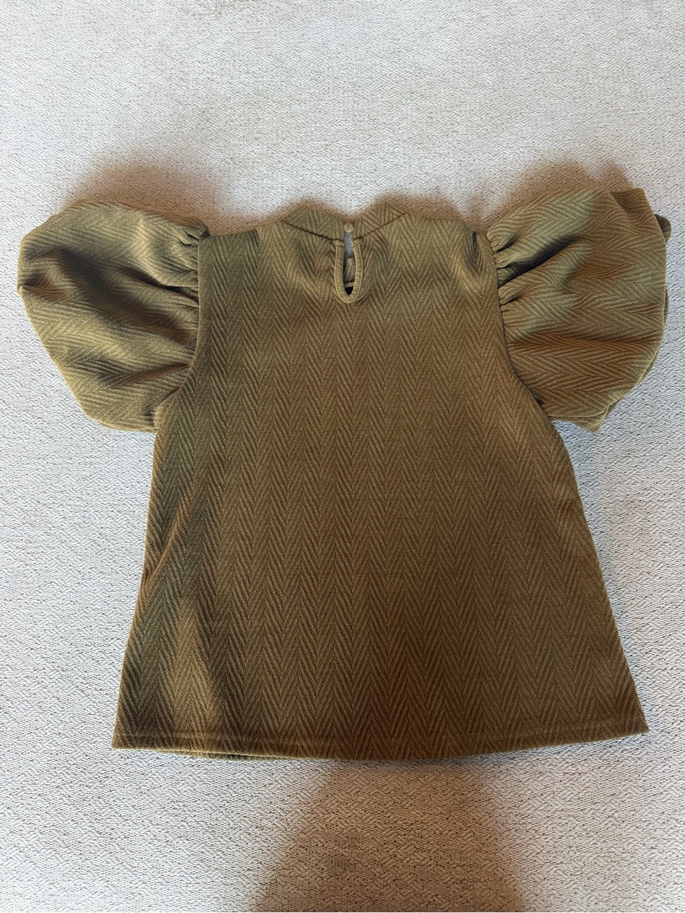 THML Olive Green Herringbone Puff Sleeve Top - Size Small - Picture 2 of 3